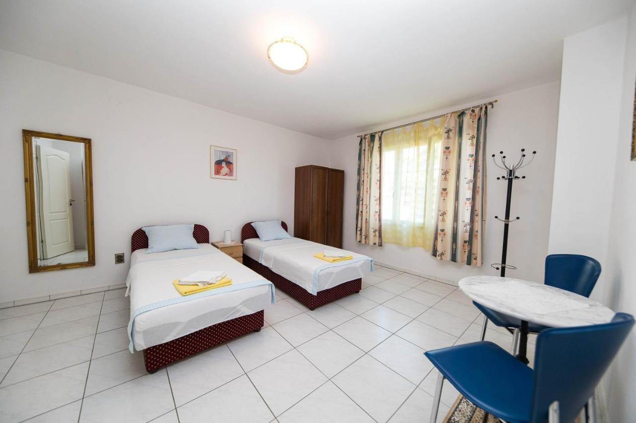 Apartmani Kovac Crikvenica Bagian luar foto