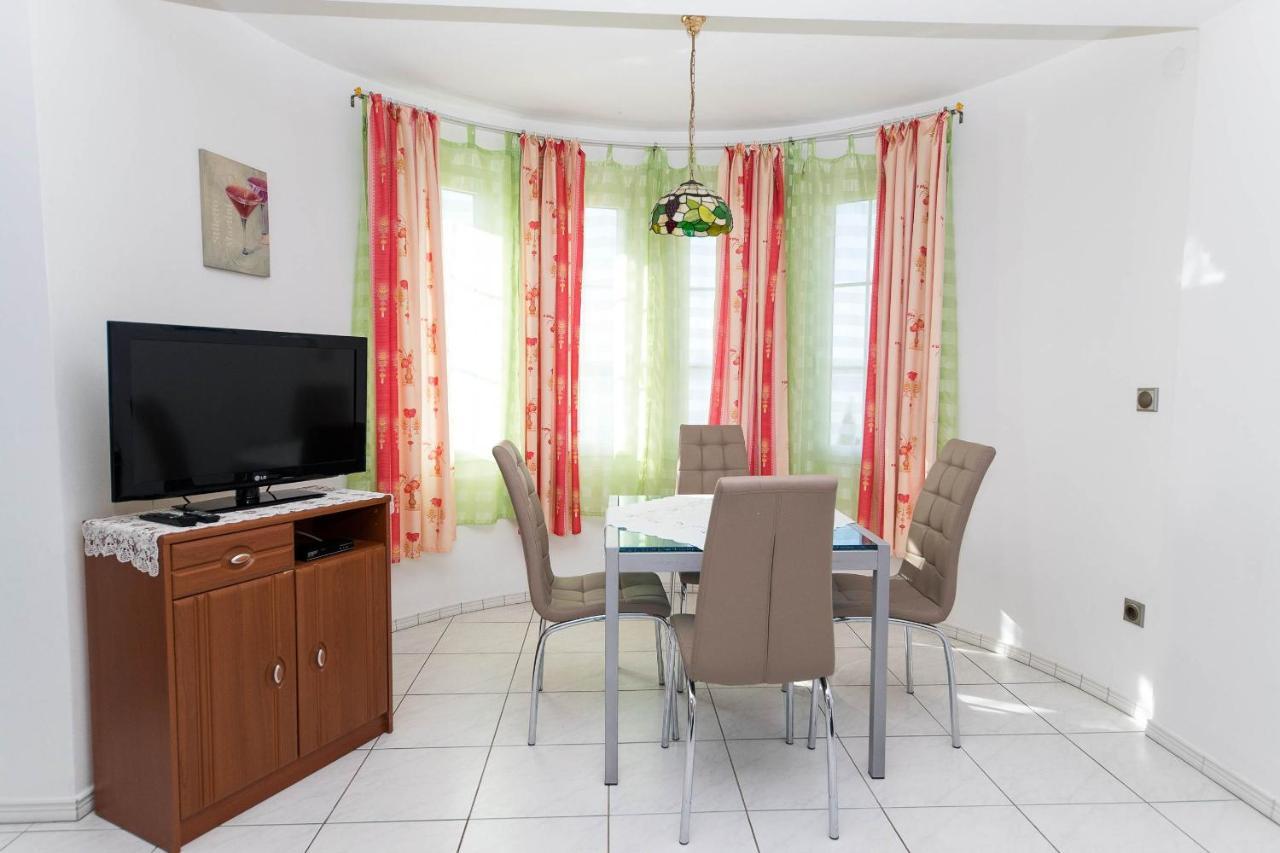 Apartmani Kovac Crikvenica Bagian luar foto